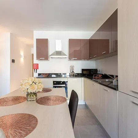 High-end With Comfy Bed & Super Wifi By 360 Estates * San Ġwann