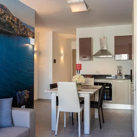 High-end With Comfy Bed & Super Wifi By 360 Estates Apartment
