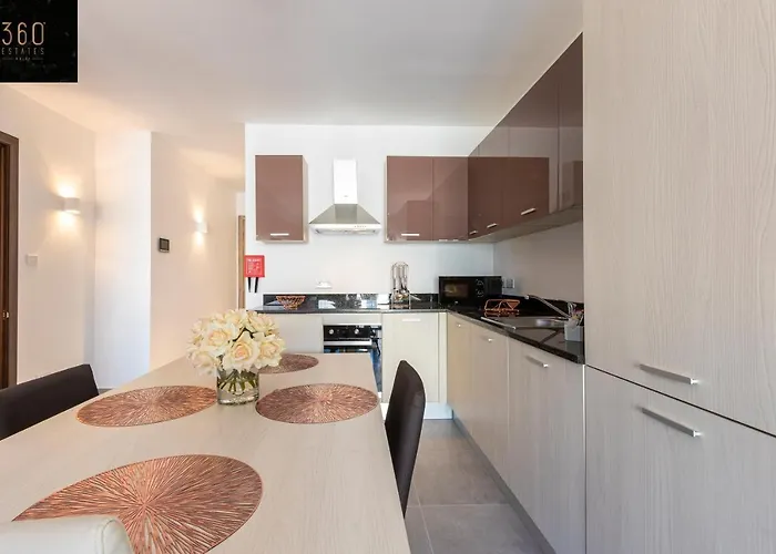 High-end With Comfy Bed & Super Wifi By 360 Estates * San Gwann